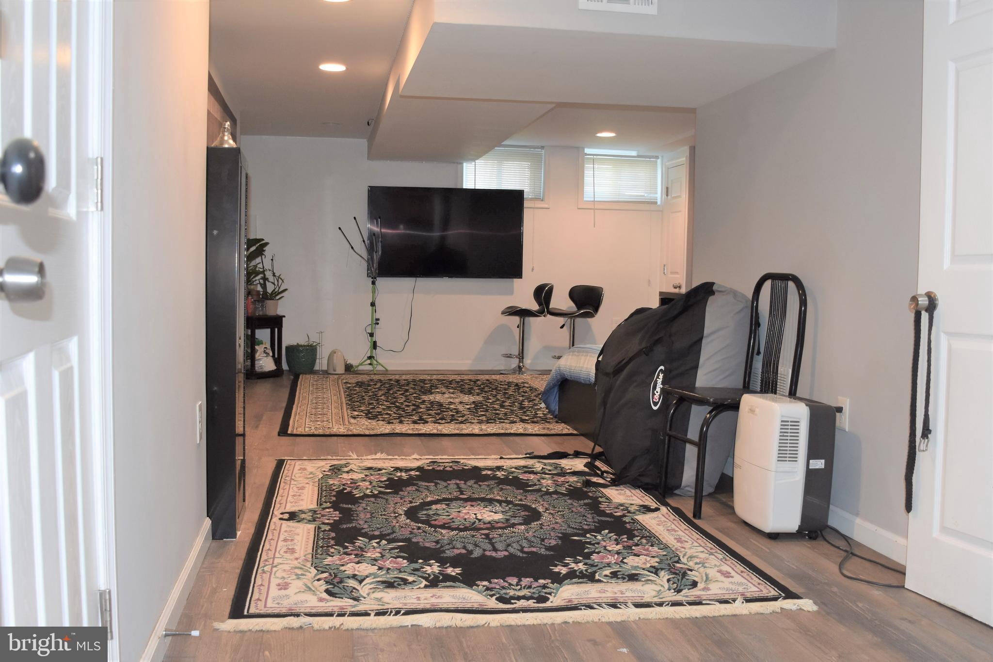 1218 Harwall Road Baltimore, MD 21207 - Photo 35 of 44