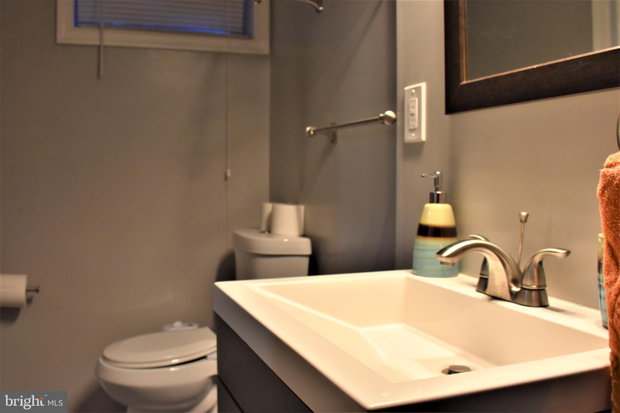 1218 Harwall Road Baltimore, MD 21207 - Photo 36 of 44