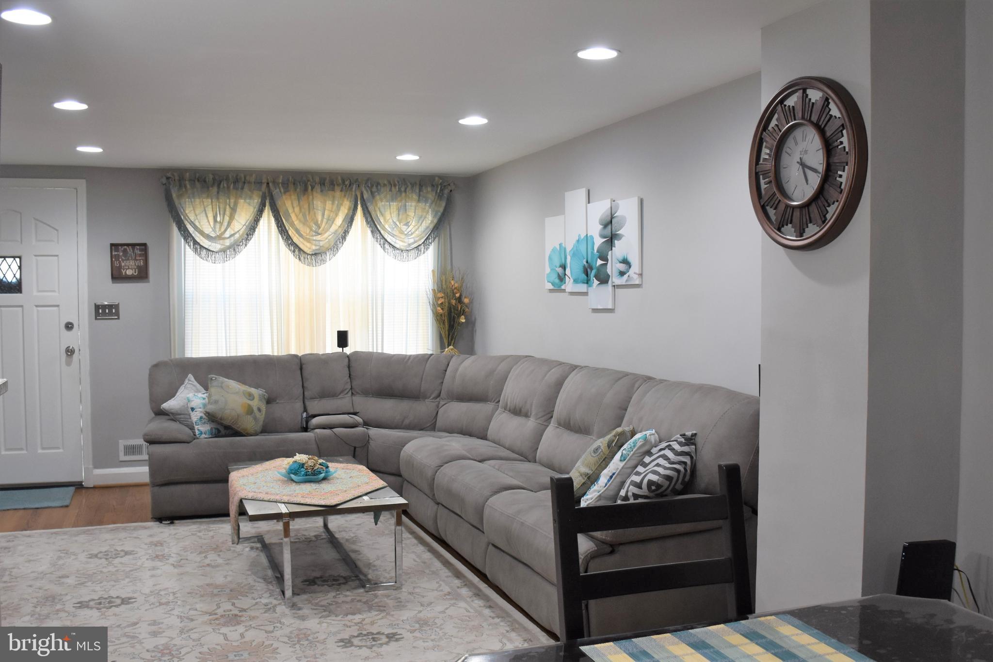 1218 Harwall Road Baltimore, MD 21207 - Photo 5 of 44