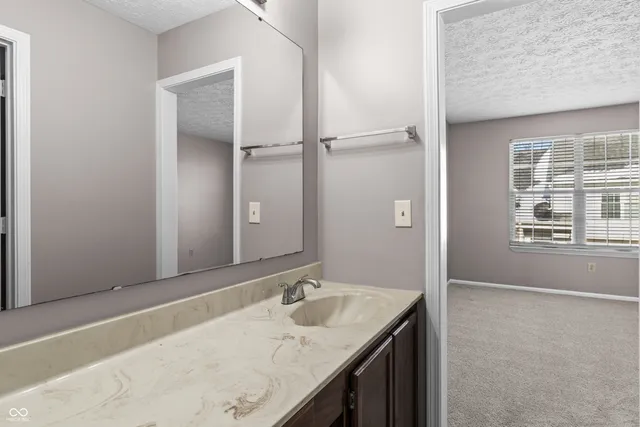 $195,900 | 2449 Chaseway Court, Indianapolis, IN 46268