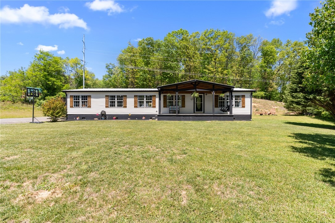 152 Pioneer Ridge Sparta, NC 28675 - Photo 33 of 48