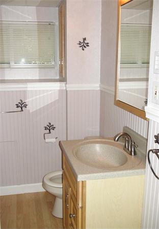 65 Davidson Road Framingham, MA 01701 - Photo 8 of 9