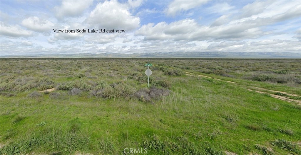 13620 Comache Road Santa Margarita, CA 93453 - Photo 2 of 13 a view of a city