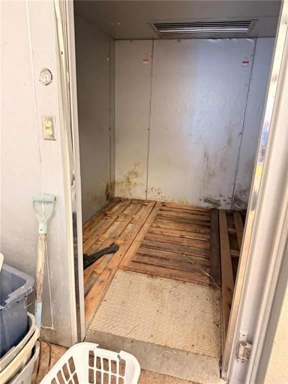 1339 Jones Chapel Road Sparta, GA 31087 - Photo 8 of 14 a view of a bathroom