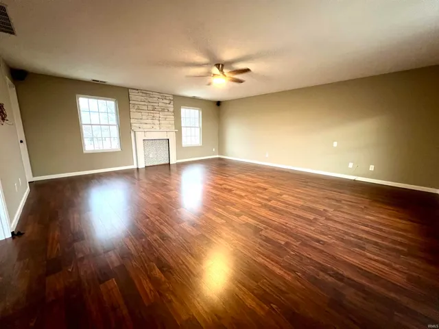 $397,000 | 9603 West 575 South, Owensville, IN 47665