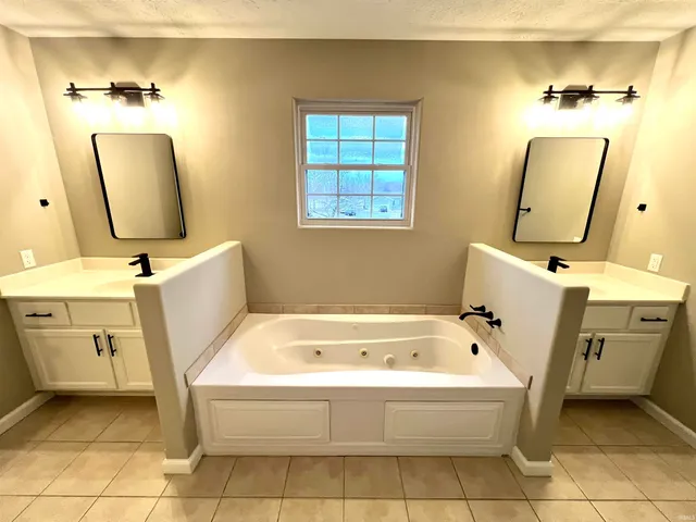 $397,000 | 9603 West 575 South, Owensville, IN 47665