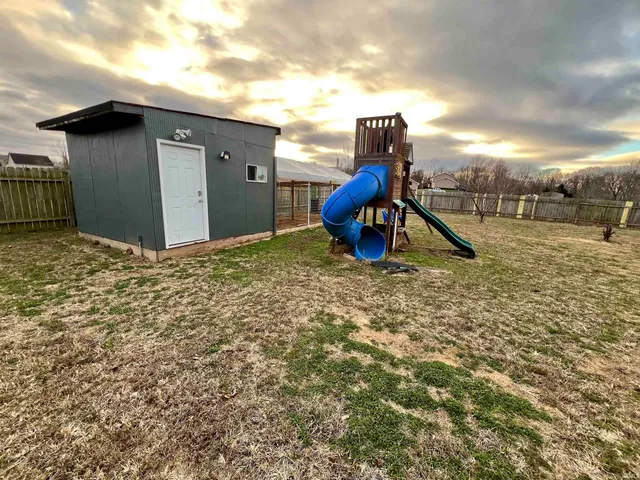 $397,000 | 9603 West 575 South, Owensville, IN 47665