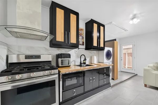 $1,100 | 4423 Sloangate Drive, Unit A, Spring, TX 77373