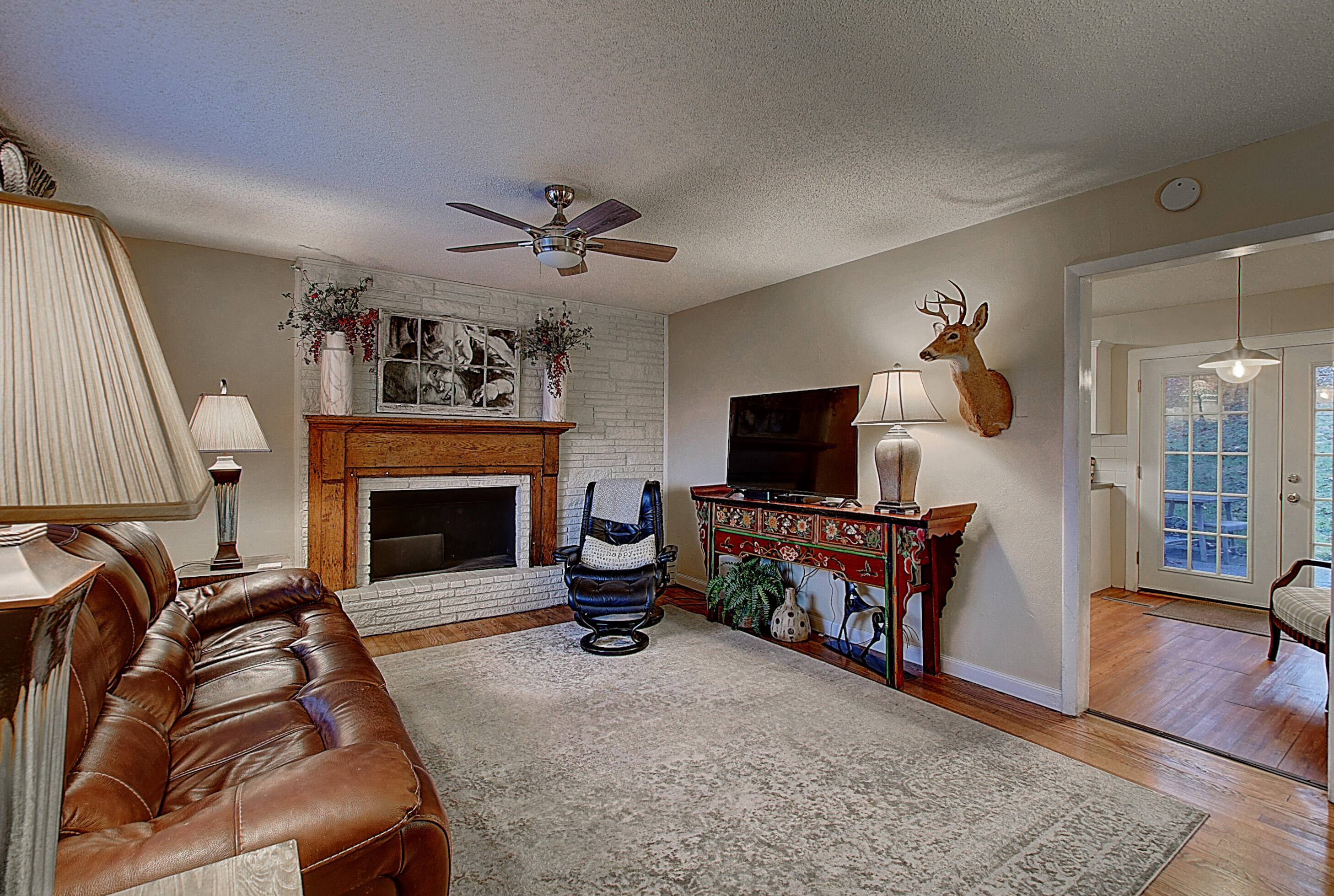 1809 Colonial Ridge Road Johnson City, TN 37604 - Photo 6 of 30 DSC_0010And8more