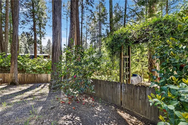 $325,000 | 14847 Crescent Magalia Ca, Magalia, CA 95954