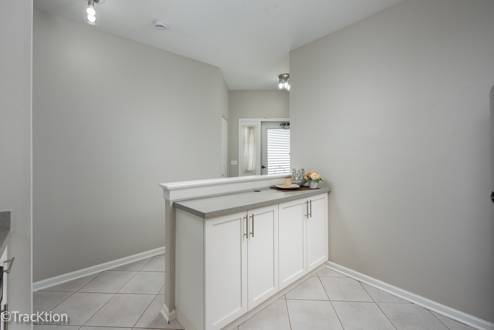 347 Mill Street Batavia, IL 60510 - Photo 7 of 13