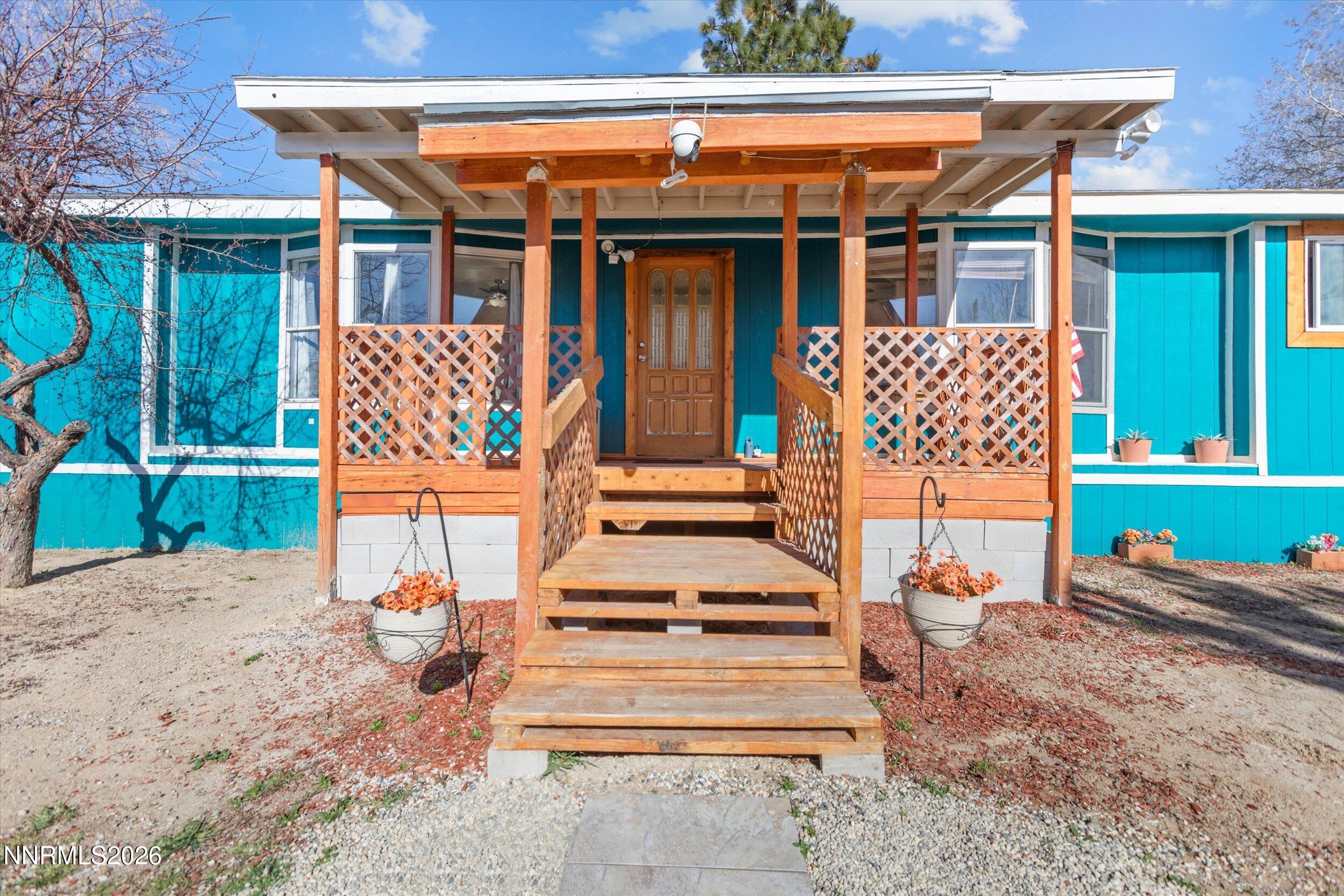4075 Bobolink Circle Reno, NV 89508 - Photo 18 of 30 Front
