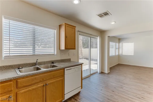 $1,985 | 11032 African Sunset Street, Henderson, NV 89052