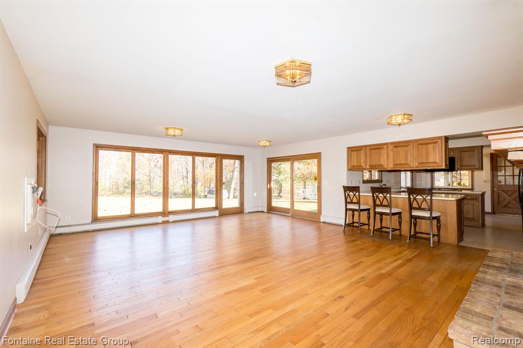 50250 Hanford Road Canton, MI 48187 - Photo 16 of 71 Gallery Image 16