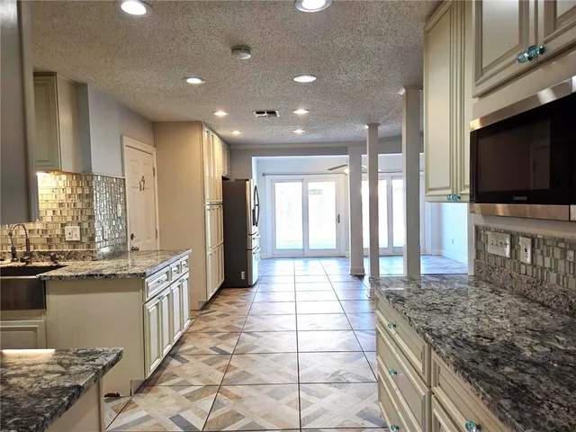 $2,600 | Undisclosed Address, Kenner, LA 70065