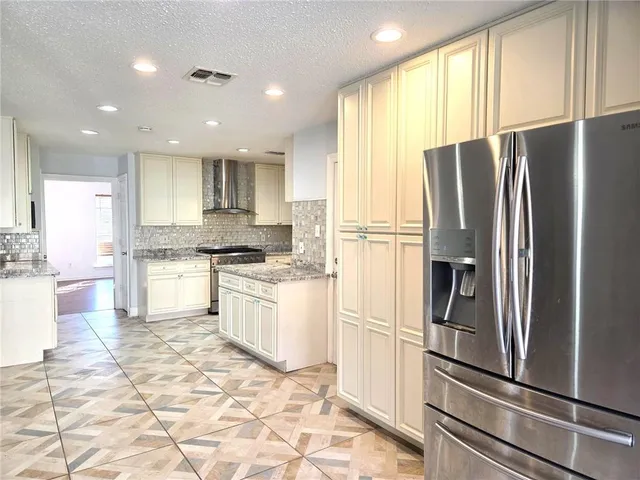 $2,600 | Undisclosed Address, Kenner, LA 70065