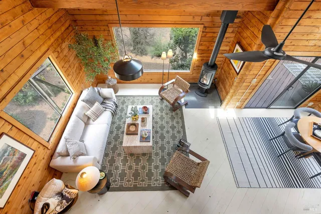 $1,395,000 | 3020 Burnside Road, Sebastopol, CA 95472