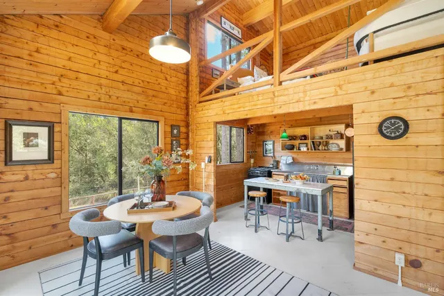 $1,395,000 | 3020 Burnside Road, Sebastopol, CA 95472