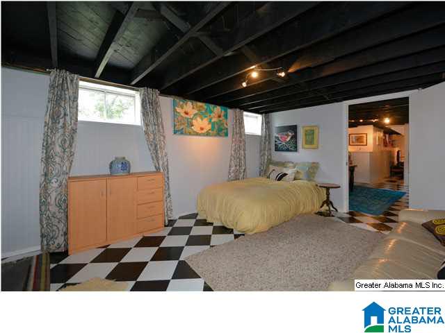 1601 Barry Avenue Birmingham, AL 35209 - Photo 26 of 32