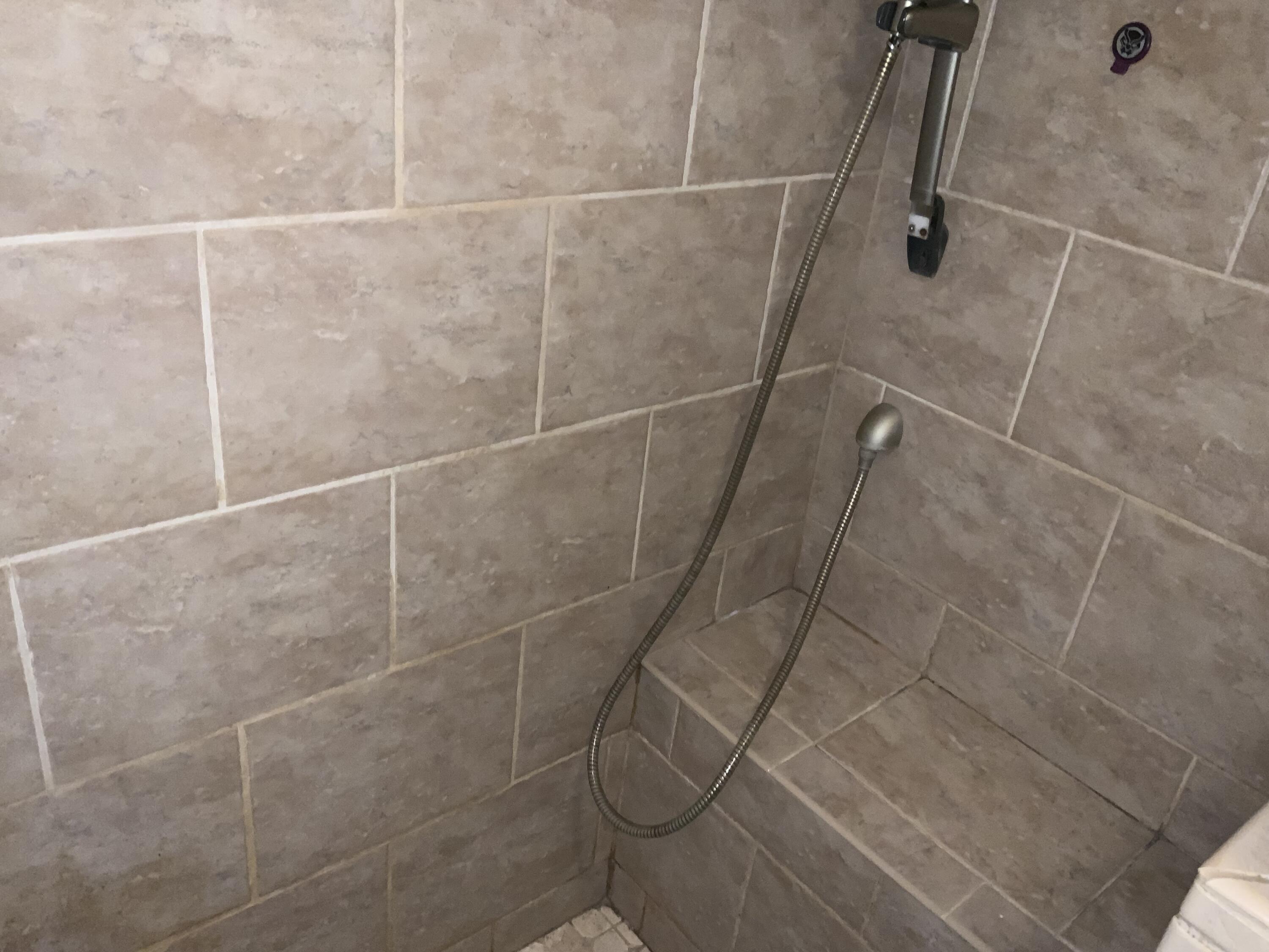 147 Jolly Street Bristol, VA 24201 - Photo 17 of 25 IMG_5820