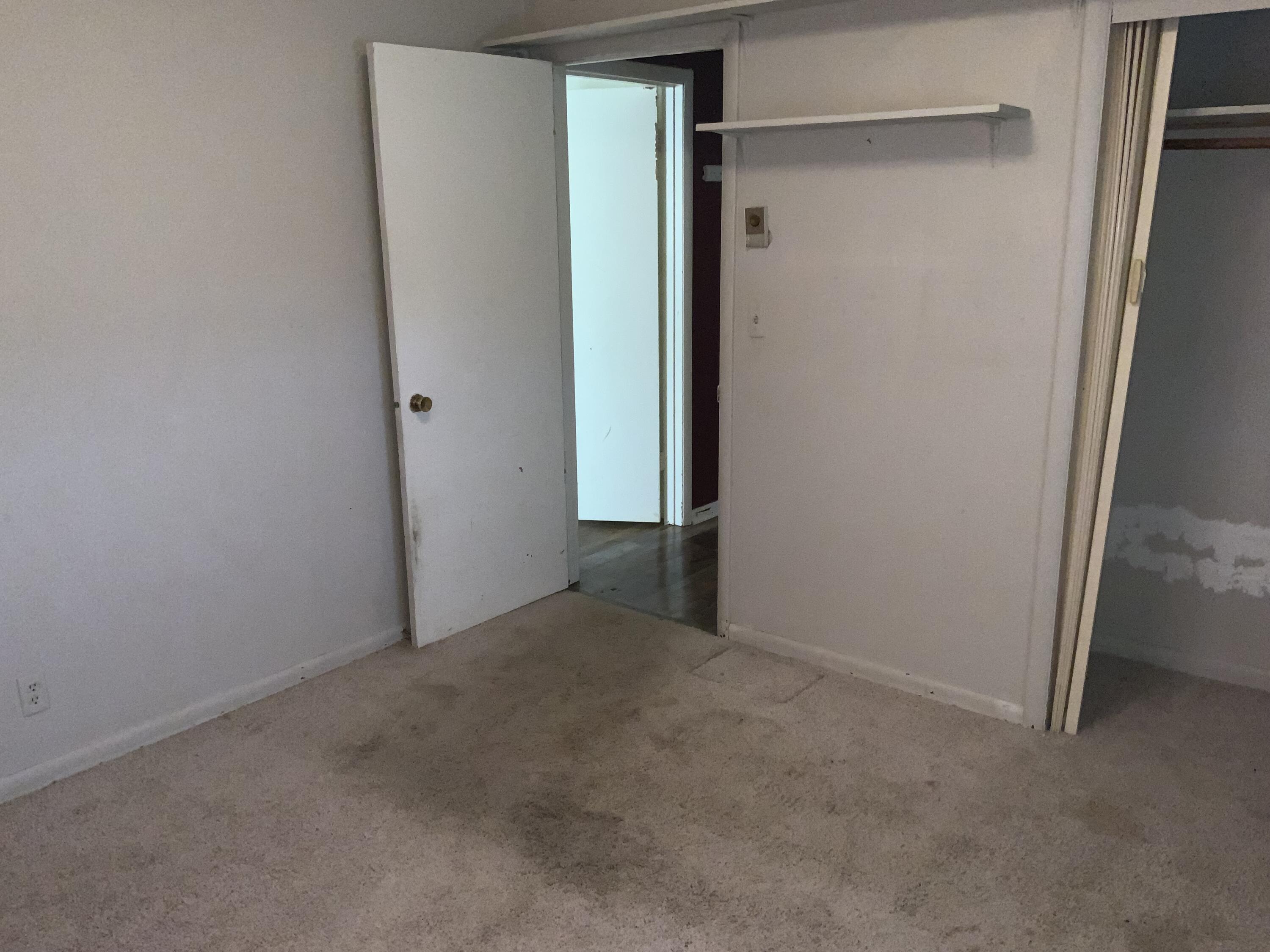 147 Jolly Street Bristol, VA 24201 - Photo 25 of 25 IMG_5828