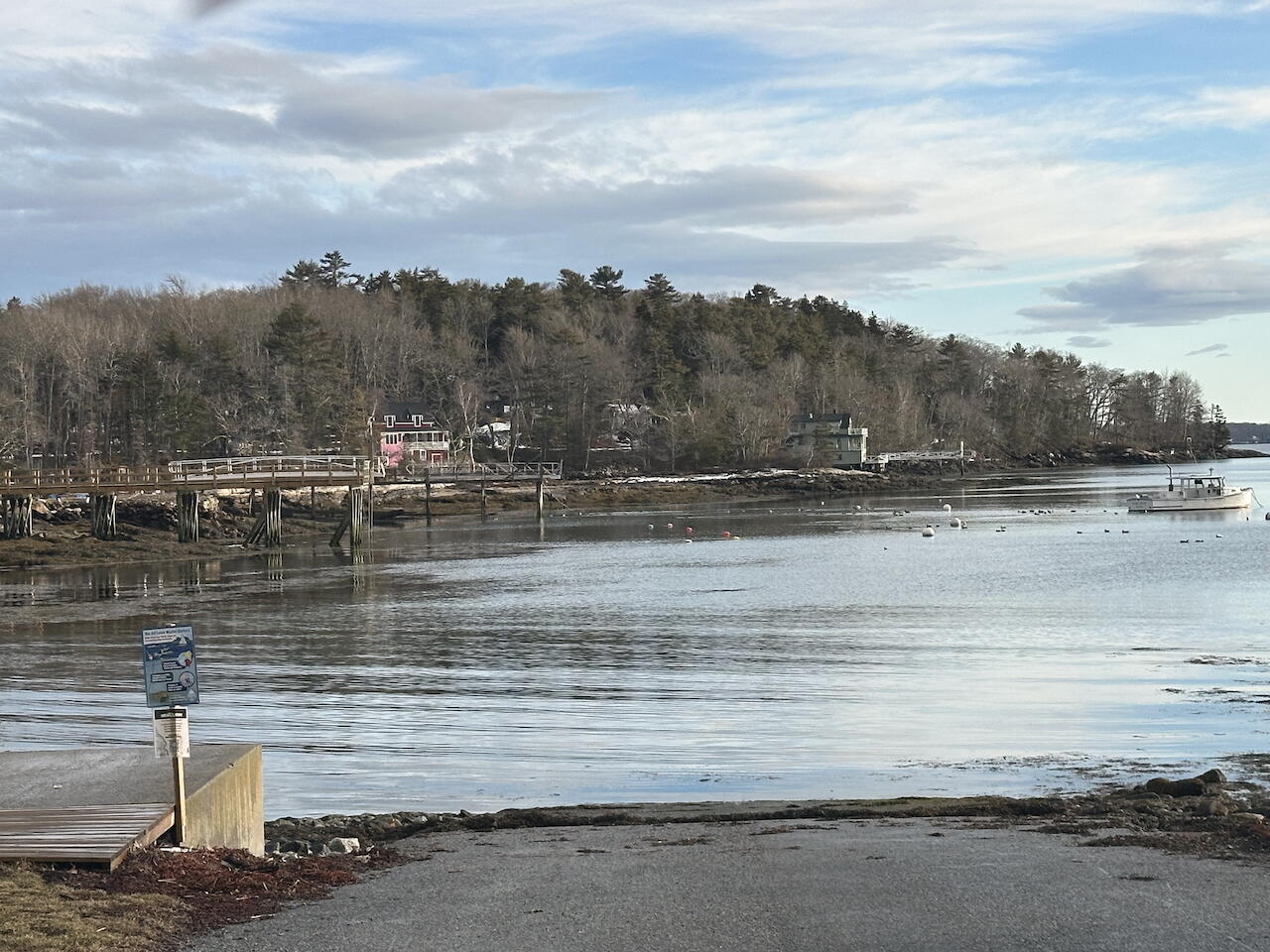 312 Ocean Point Road East Boothbay, ME 04544 - Photo 2 of 5 IMG_5640