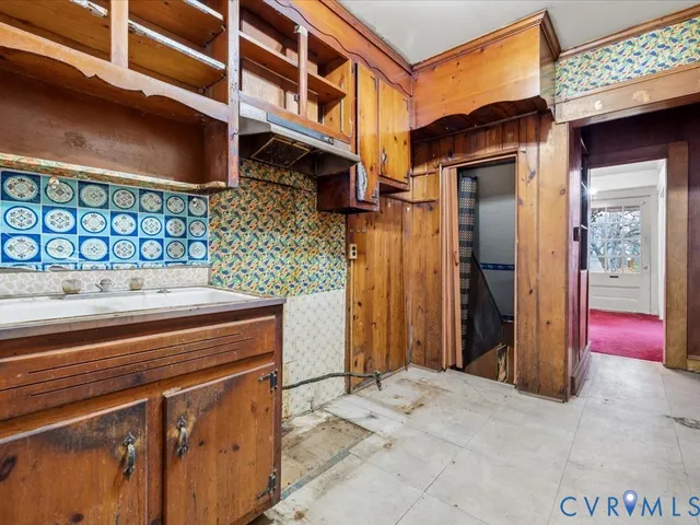 $299,950 | 2309 Idlewood Avenue, Richmond, VA 23220