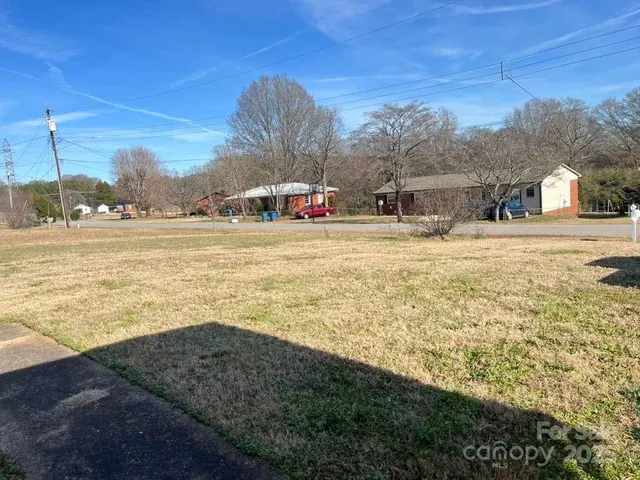 $285,000 | 1073 Springdale Drive, Maiden, NC 28650