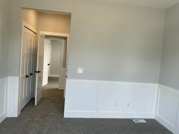 $399,999 | 737 Britt Circle, Unit 11, Dundee, MI 48131