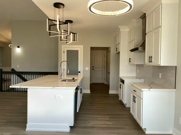 $399,999 | 737 Britt Circle, Unit 11, Dundee, MI 48131