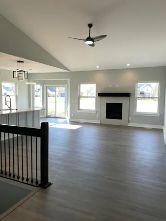 $399,999 | 737 Britt Circle, Unit 11, Dundee, MI 48131