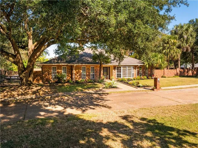 $499,000 | 4704 Whitefield Boulevard, Alexandria, LA 71303