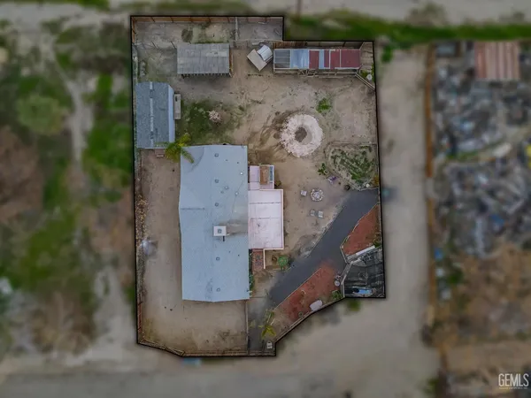 $240,000 | Undisclosed Address, Taft, CA 93268