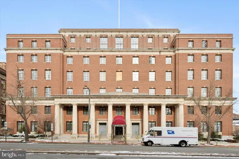 $159,900 | 1601 Spring Garden Street, Unit 205, Philadelphia, PA 19130