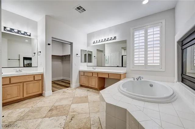 $5,495 | 345 Whispering Tree Avenue, Las Vegas, NV 89183