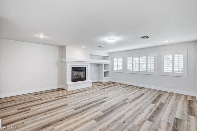 $5,495 | 345 Whispering Tree Avenue, Las Vegas, NV 89183