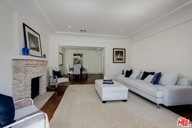 $6,750 | 831 South Curson Avenue, Los Angeles, CA 90036