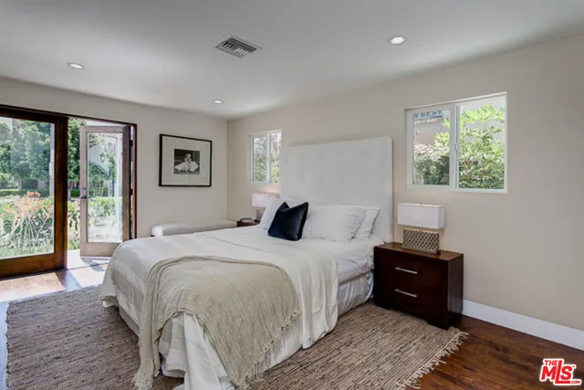 $6,750 | 831 South Curson Avenue, Los Angeles, CA 90036