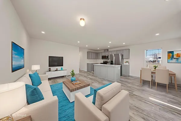 $174,950 | 317 Moffat Boulevard, Unit 5, Manteca, CA 95336