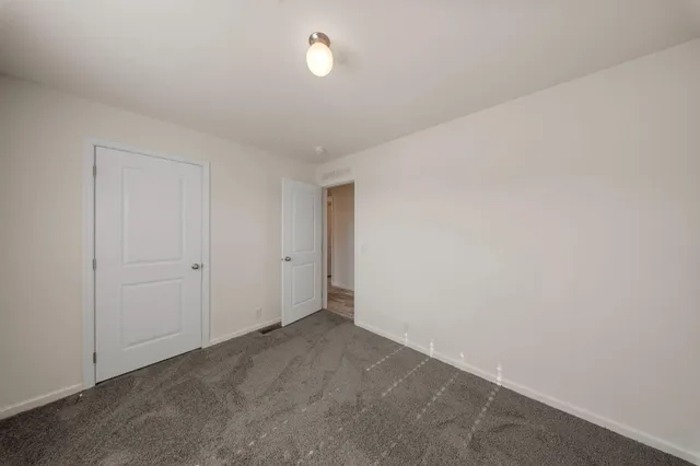 $190,950 | 317 Moffat Boulevard, Unit 5, Manteca, CA 95336