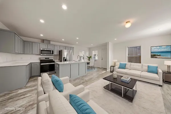 $174,950 | 317 Moffat Boulevard, Unit 5, Manteca, CA 95336