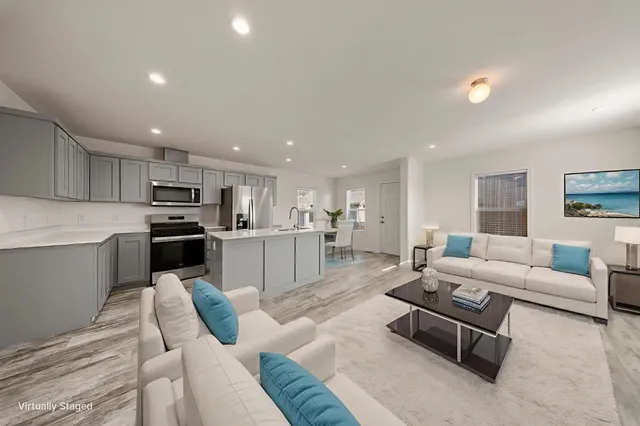 $190,950 | 317 Moffat Boulevard, Unit 5, Manteca, CA 95336