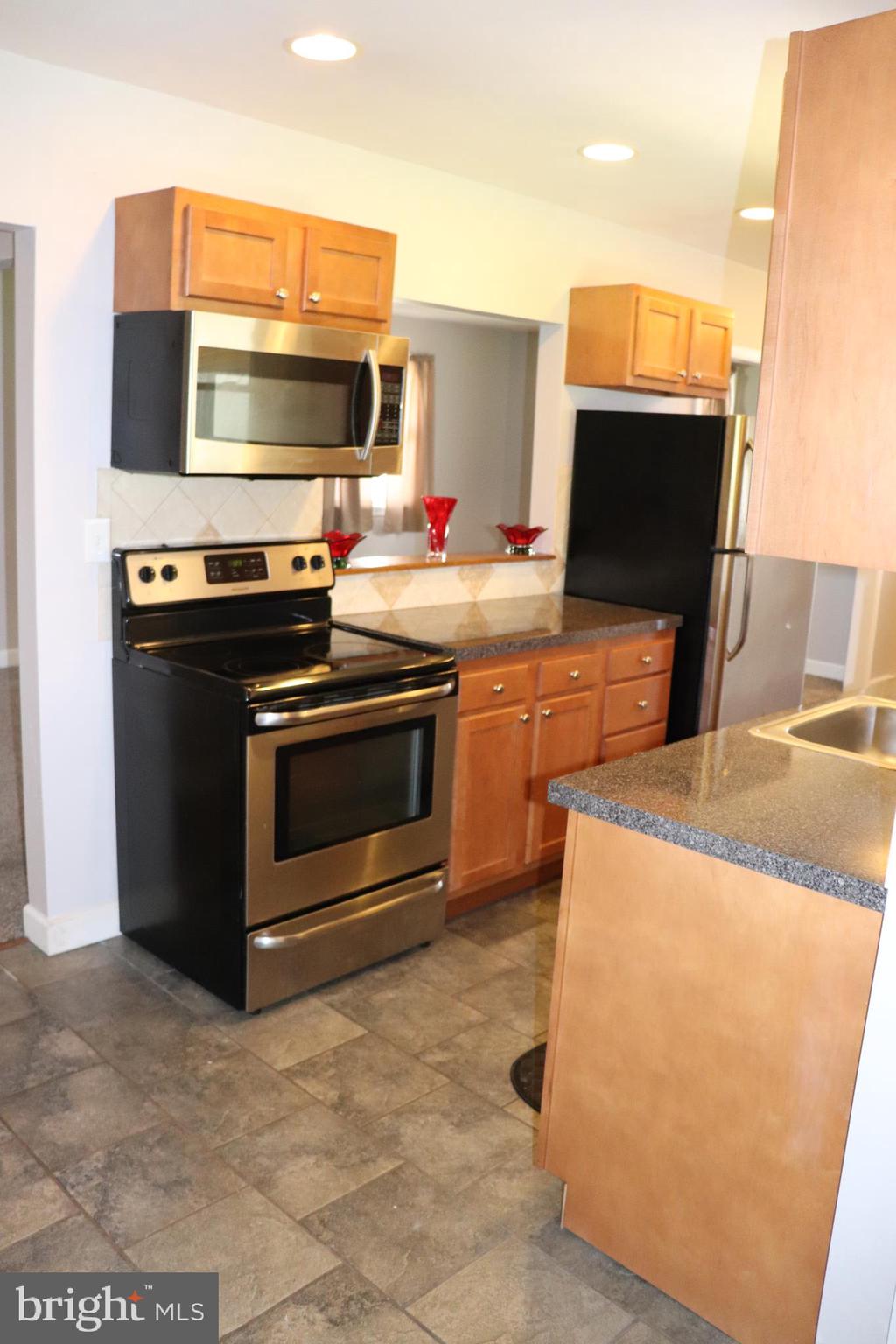 105 Lea Road New Castle, DE 19720 - Photo 8 of 26 Gallery Image 8
