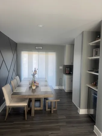 $490,000 | 7612 167th Street, Tinley Park, IL 60477
