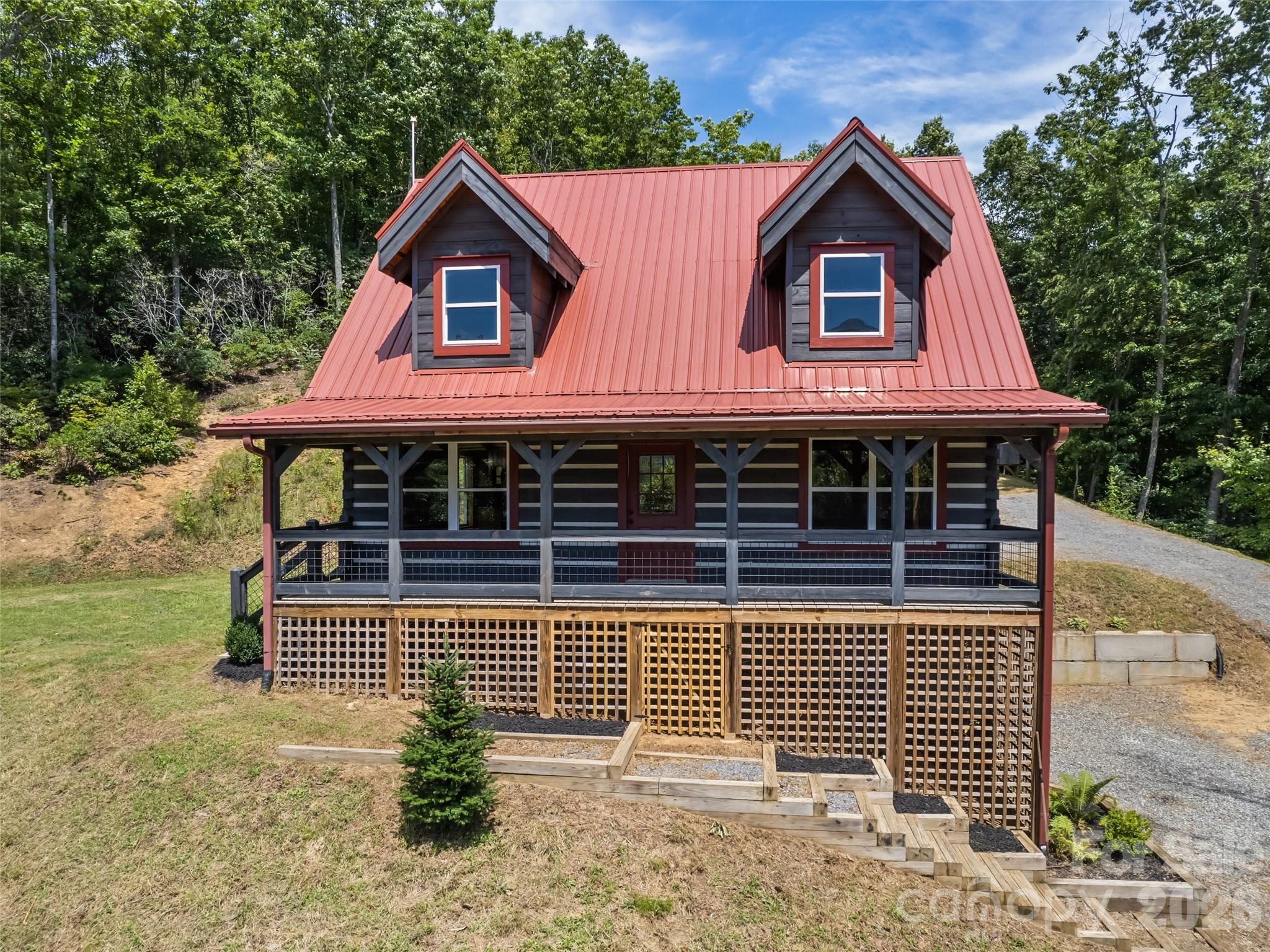 785 Orion Davis Road Waynesville, NC 28786 - Photo 3 of 39 Gallery Image 3
