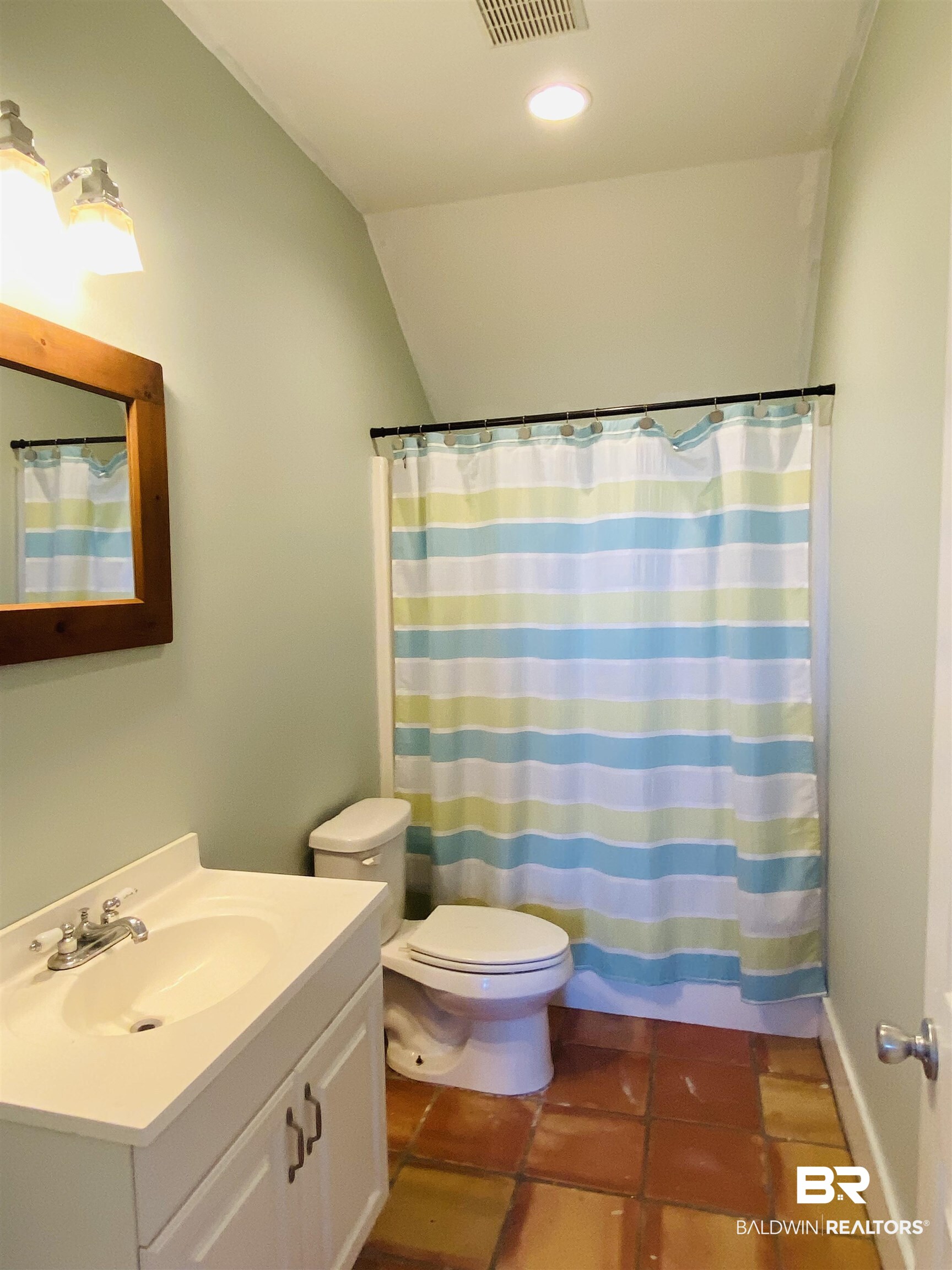 16431 Newman Road Summerdale, AL 36580 - Photo 33 of 43 Upstairs Bath