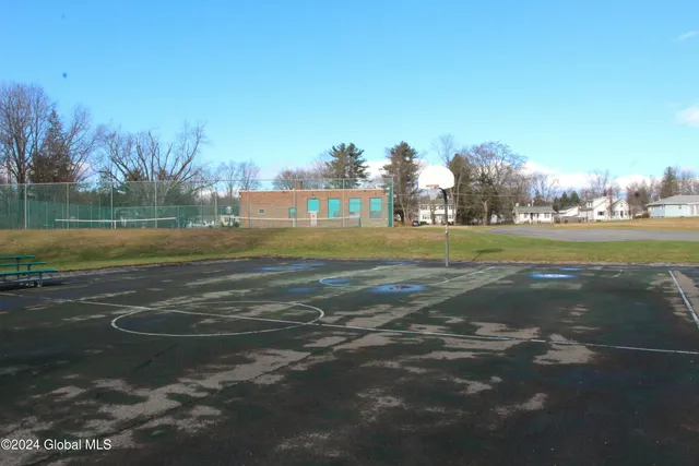 $199,000 | 26 Thatcher Street, Bethlehem, NY 12158