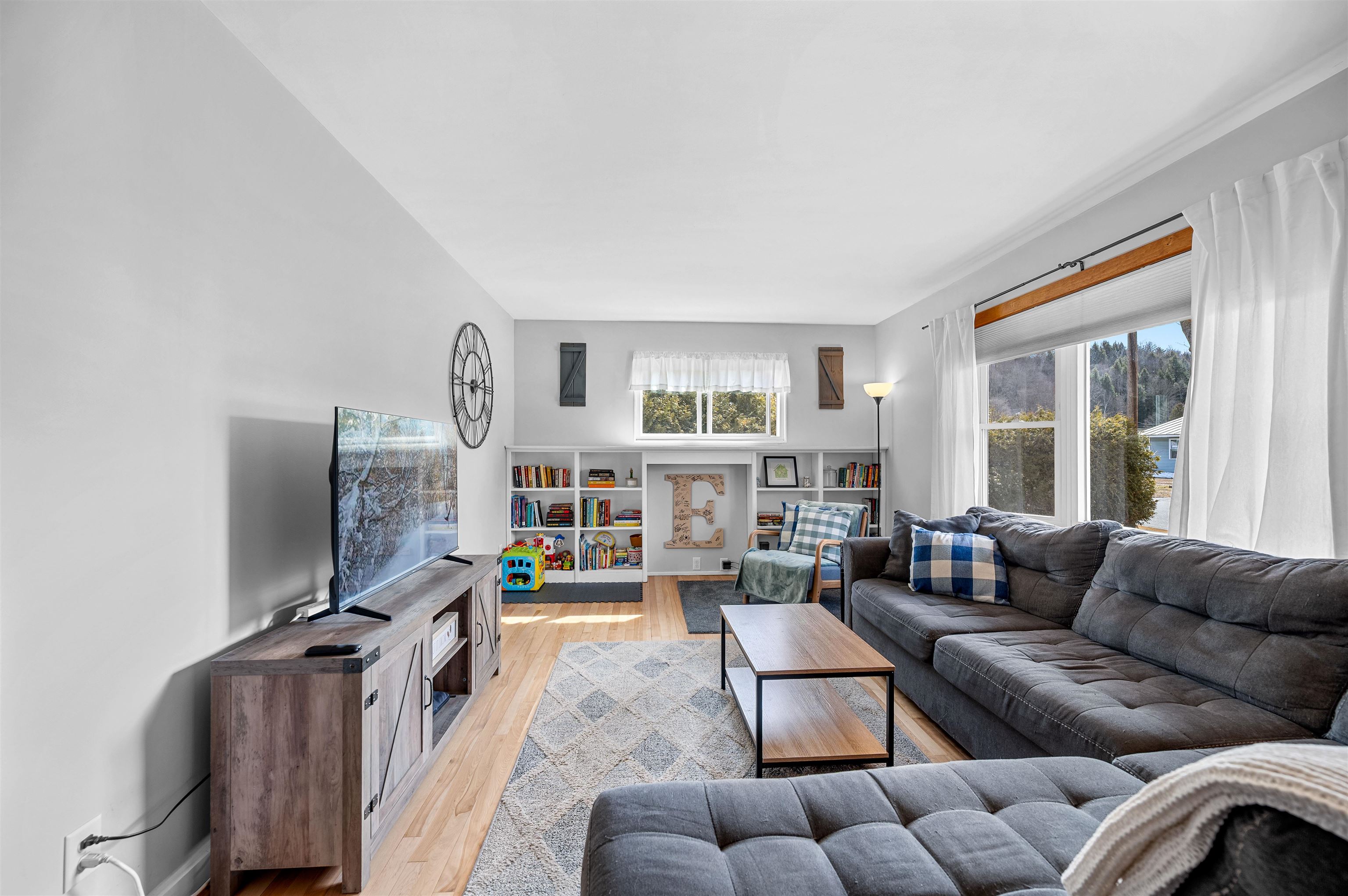 4 Downes Avenue Barre, VT 05641 - Photo 5 of 31