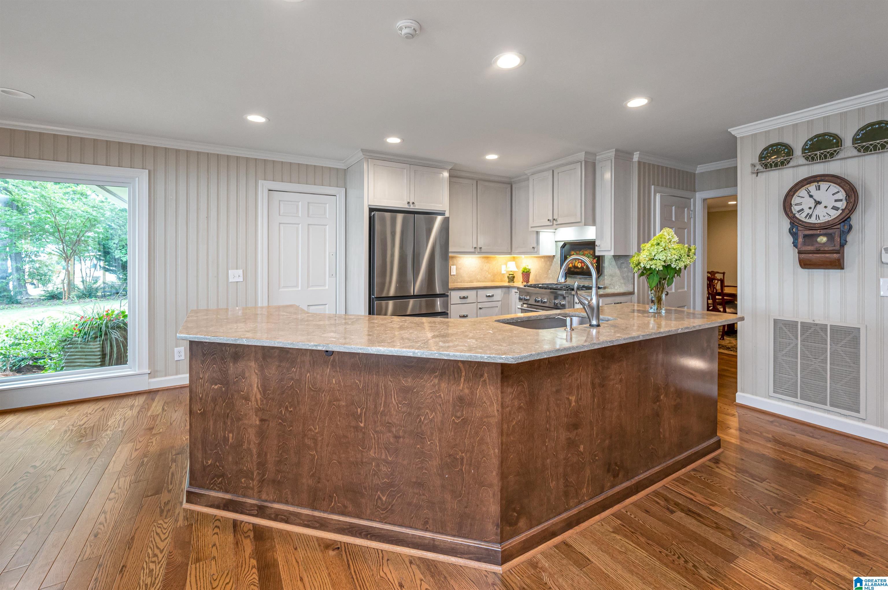 2 Seddon Point Pell City, AL 35128 - Photo 5 of 72