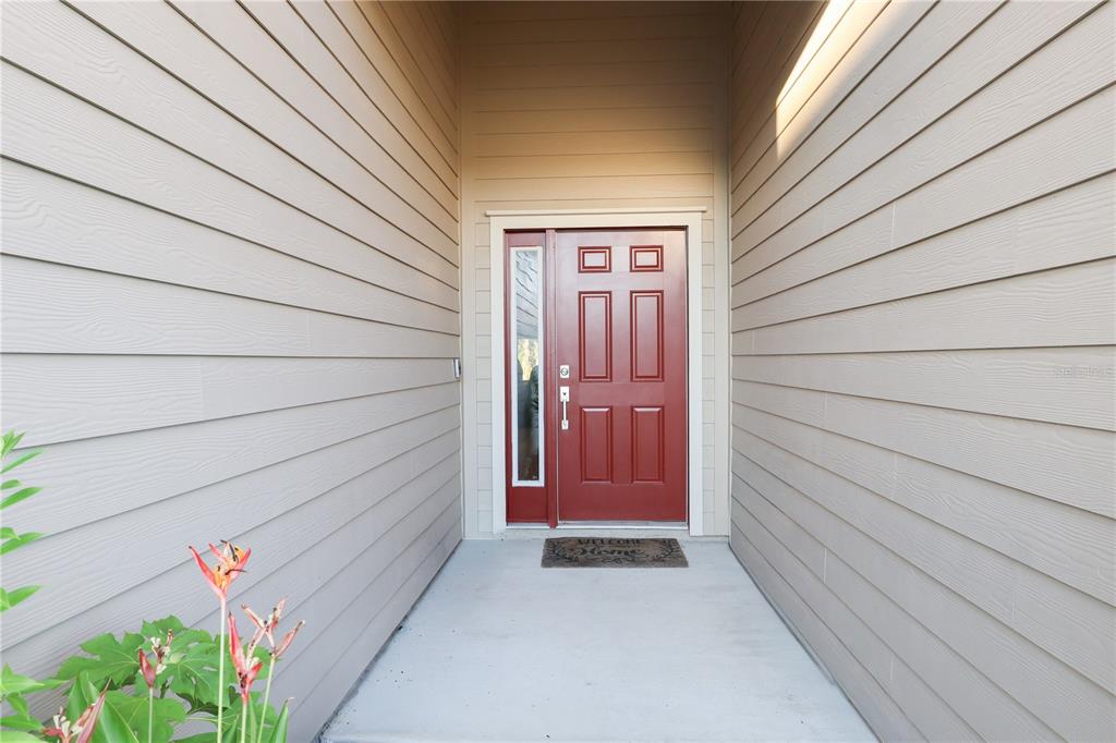 19511 Southwest 77th Loop Dunnellon, FL 34432 - Photo 3 of 27 a view of front door of a house